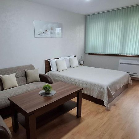 Апартамент Миг Haskovo Bagian luar foto